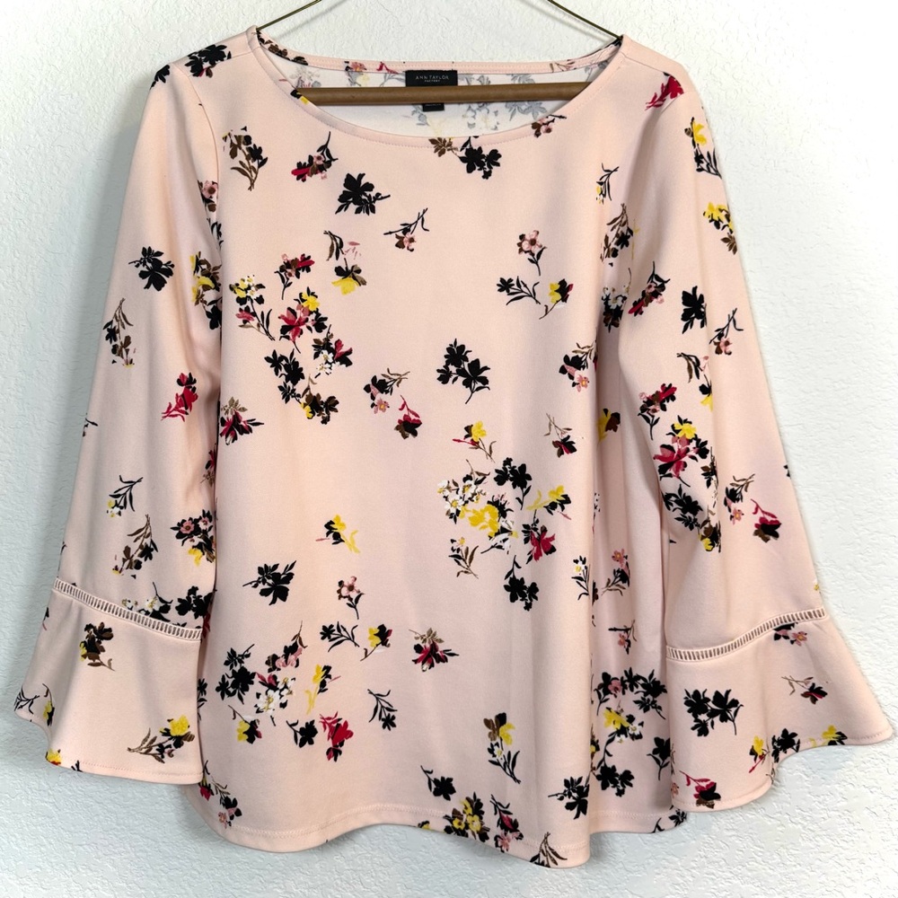 Ann Taylor Factory Pink Floral Pattern Blouse with Ruffle Sleeves - Size Medium